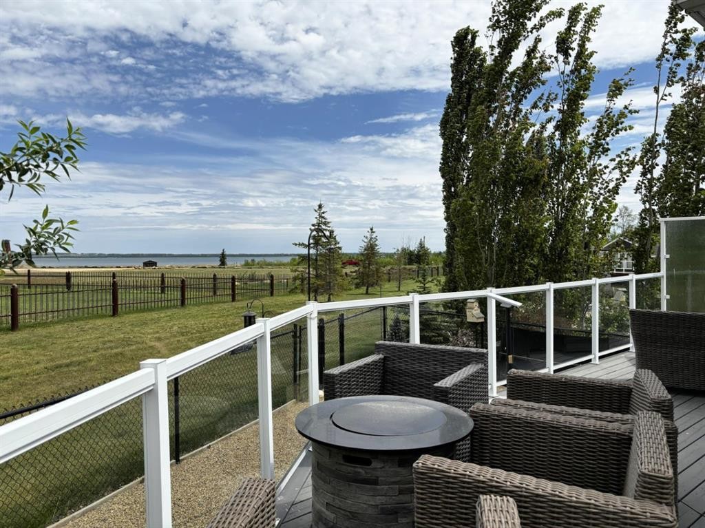 









41019


Range Road 11

, 18,
Rural Lacombe County,




AB
T0C0J1

