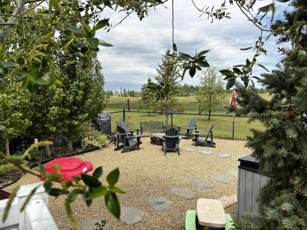 









41019


Range Road 11

, 18,
Rural Lacombe County,




AB
T0C0J1

