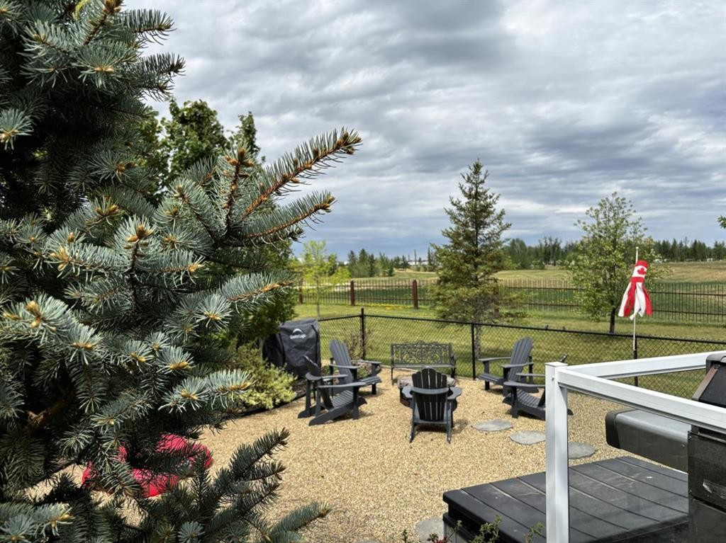 









41019


Range Road 11

, 18,
Rural Lacombe County,




AB
T0C0J1

