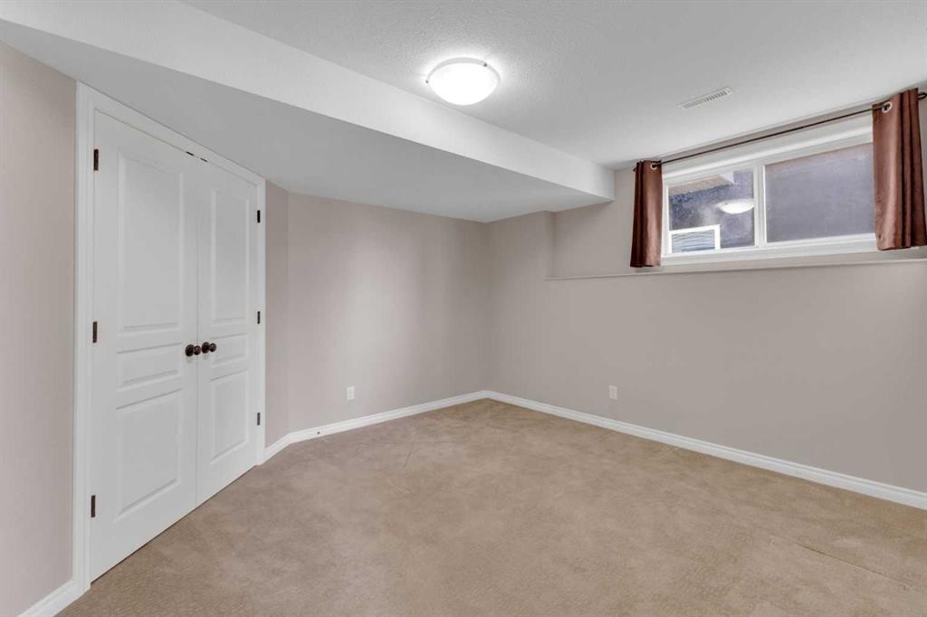









29


Emily

Crescent,
Lacombe,




AB
T4L 0A5

