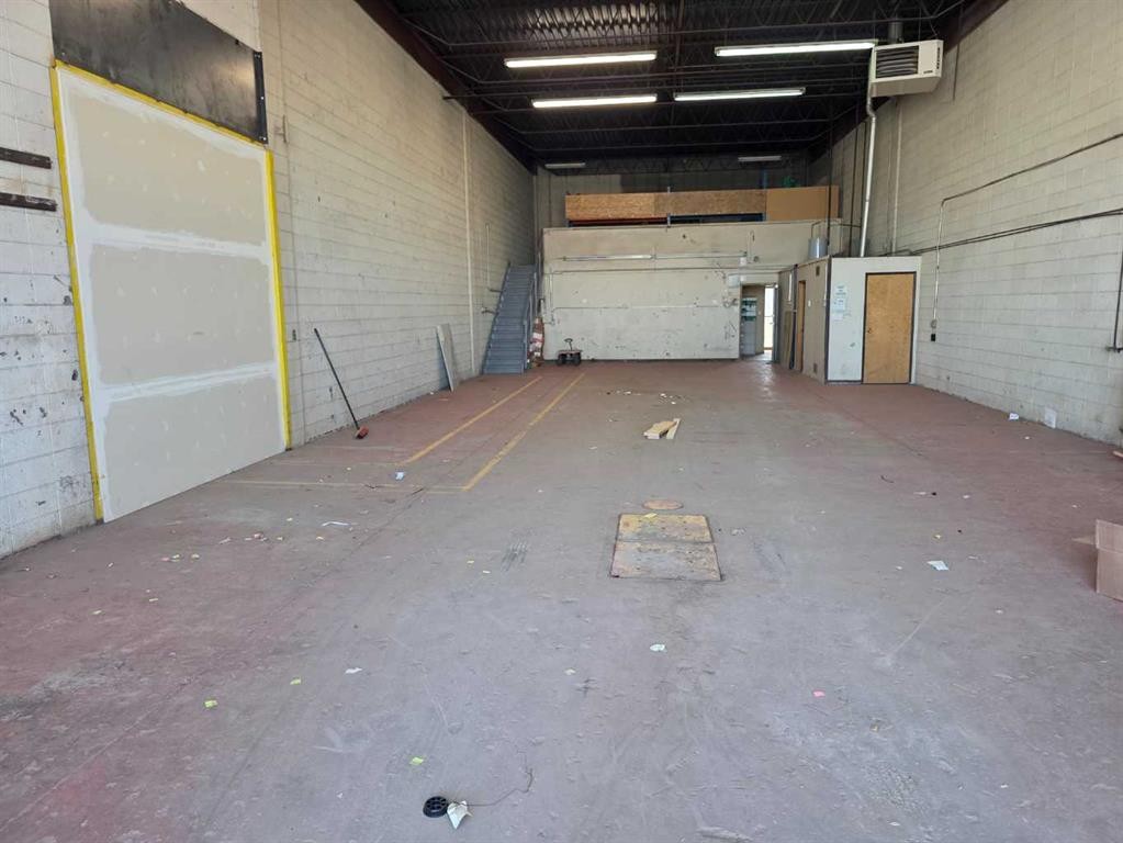 









4830


78 Street

, #8,
Red Deer,




AB
T4P2B3

