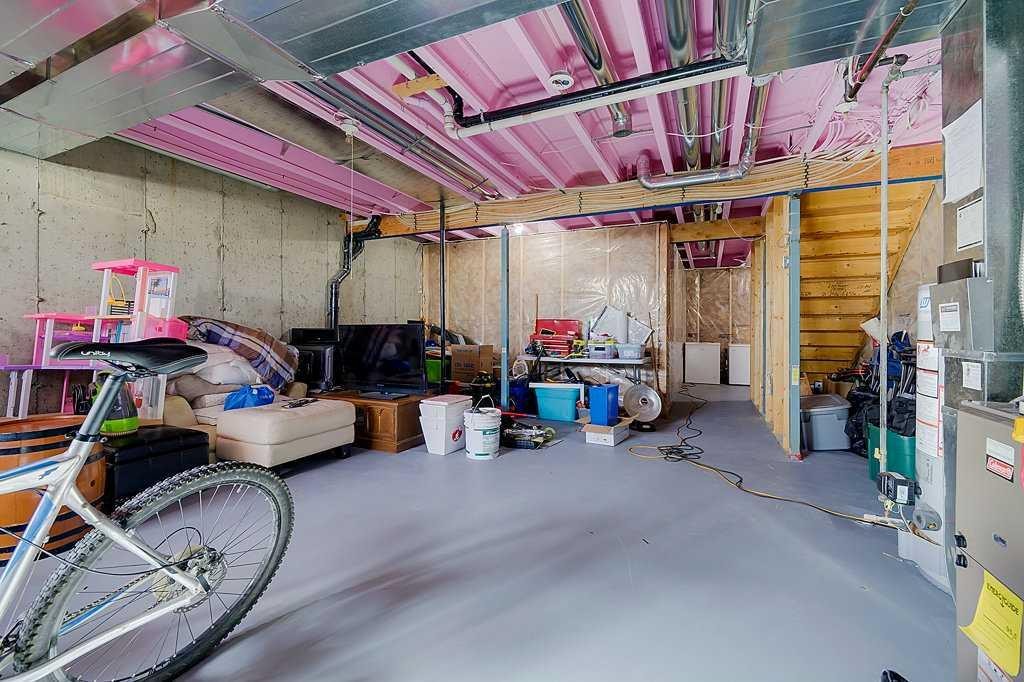 









5301


Windward

Place, 7,
Sylvan Lake,




AB
T4S 0H5

