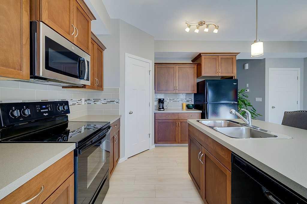 









5301


Windward

Place, 7,
Sylvan Lake,




AB
T4S 0H5

