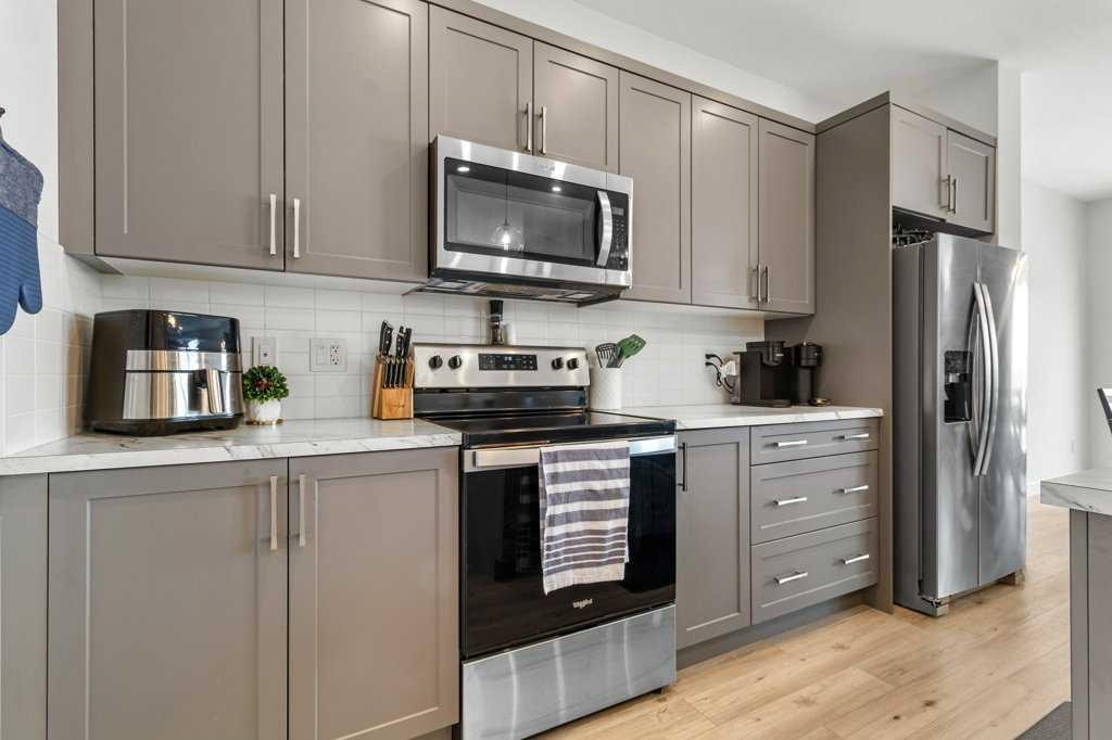 









4143


Ryders Ridge

Boulevard,
Sylvan Lake,




AB
T4S 0K7

