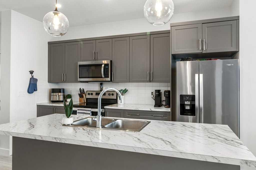 









4143


Ryders Ridge

Boulevard,
Sylvan Lake,




AB
T4S 0K7

