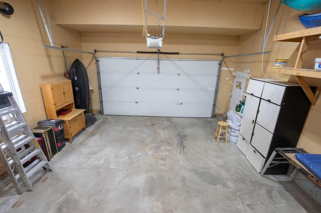 









7135


Henner's

Road,
Lacombe,




AB
T4L0C3

