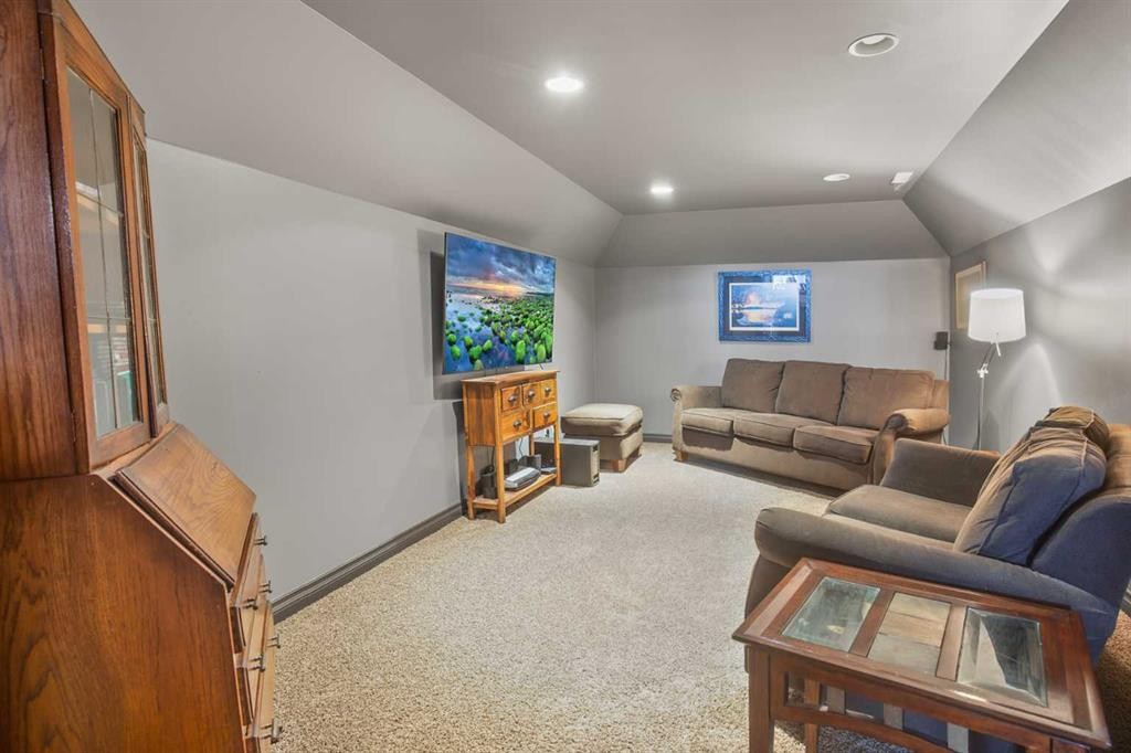 









7135


Henner's

Road,
Lacombe,




AB
T4L0C3

