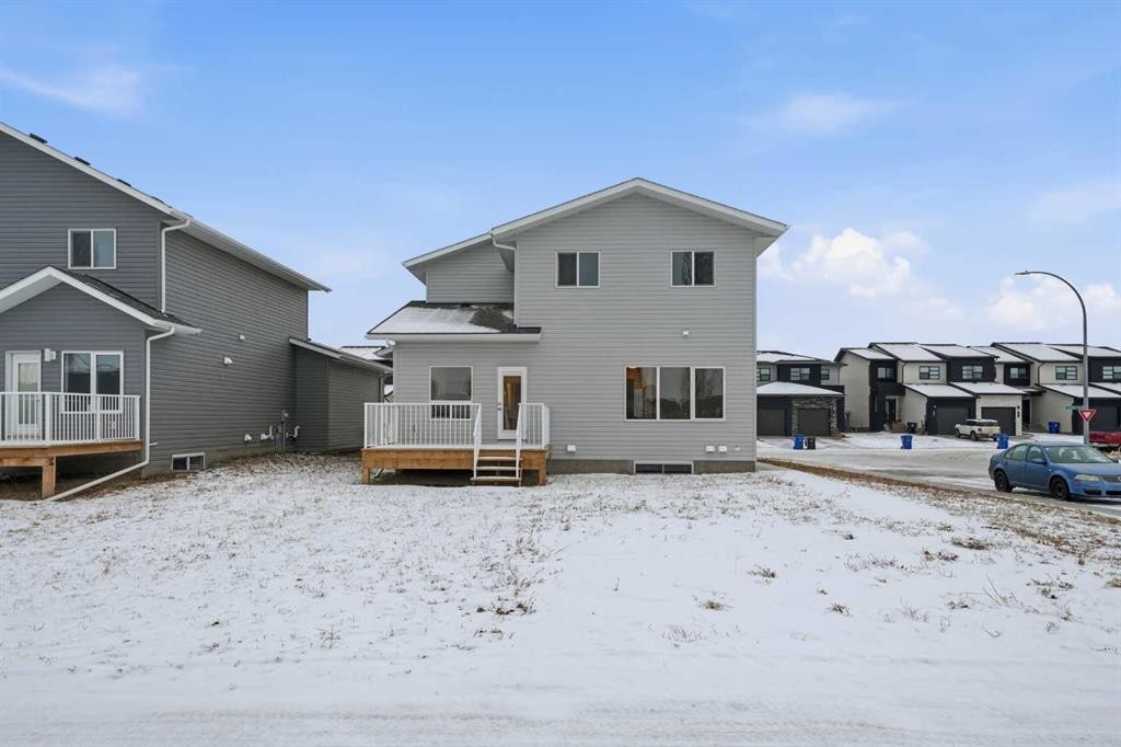 









70


Palmer

Circle,
Blackfalds,




AB
T0M 0J2

