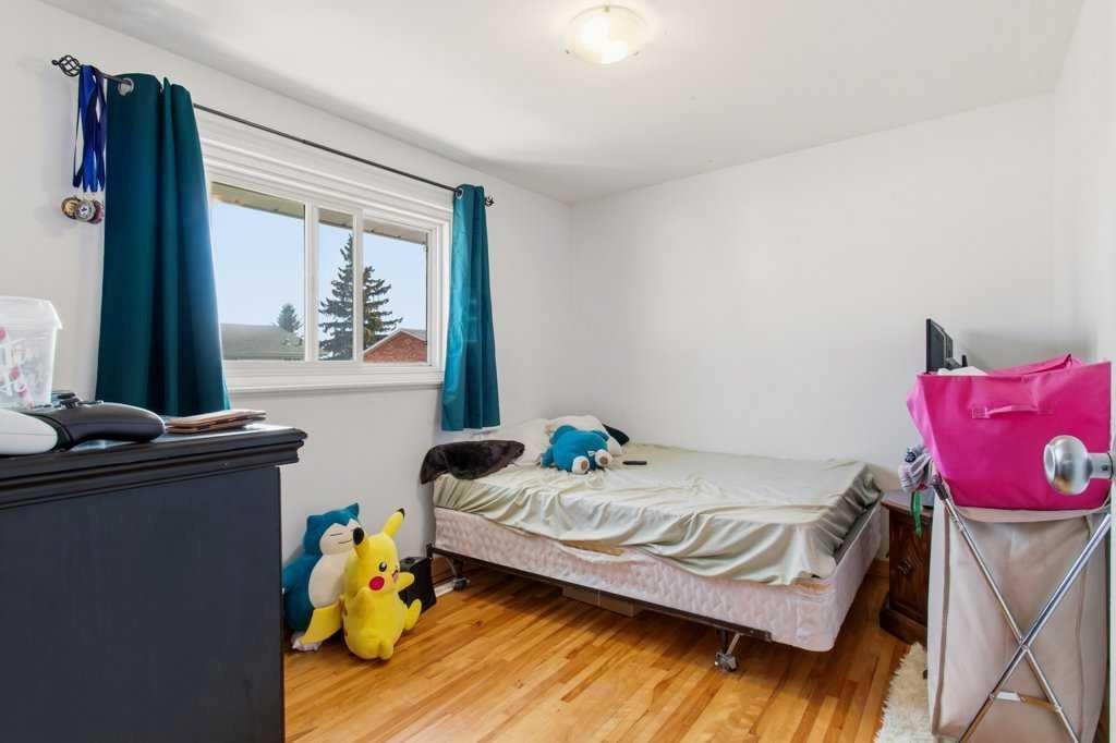 









3907


39

Street, 1003,
Red Deer,




AB
T4N 0M6

