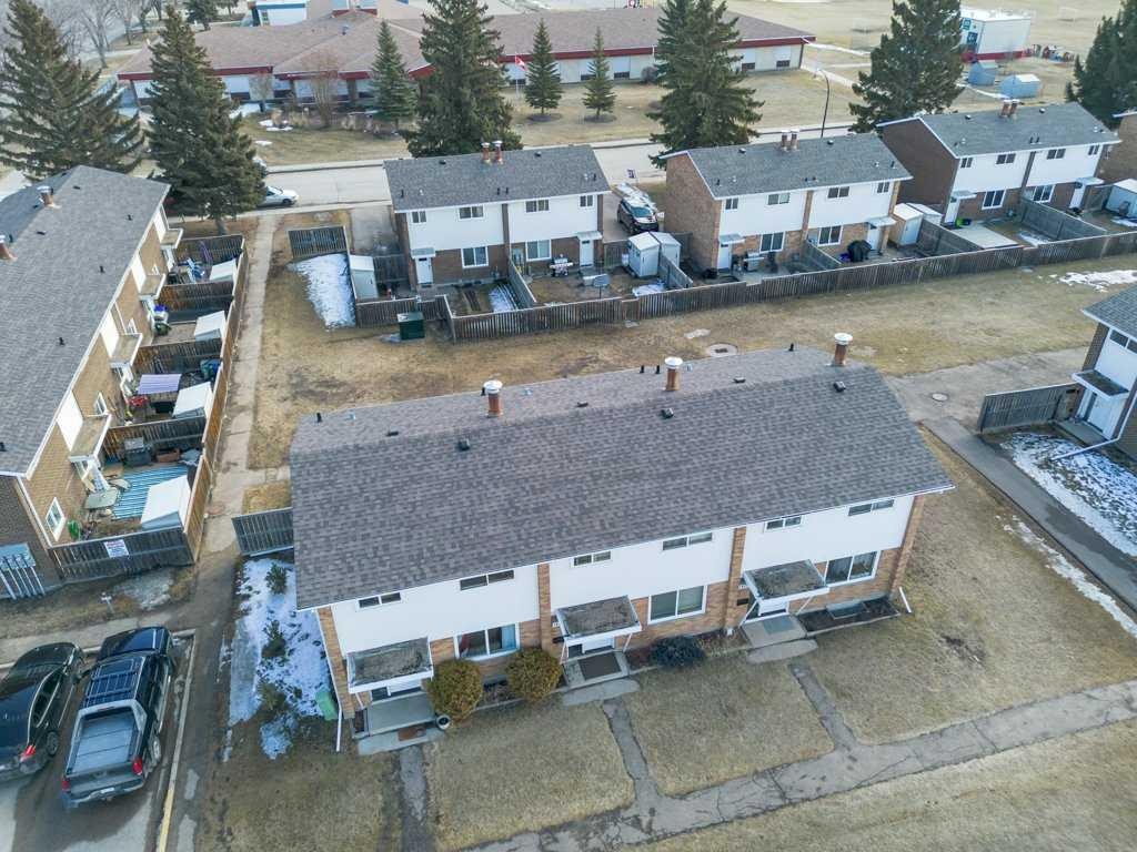 









3907


39

Street, 1003,
Red Deer,




AB
T4N 0M6

