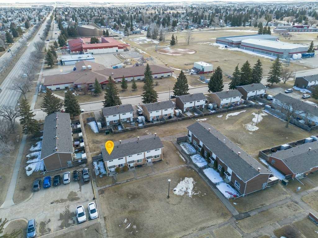 









3907


39

Street, 1003,
Red Deer,




AB
T4N 0M6

