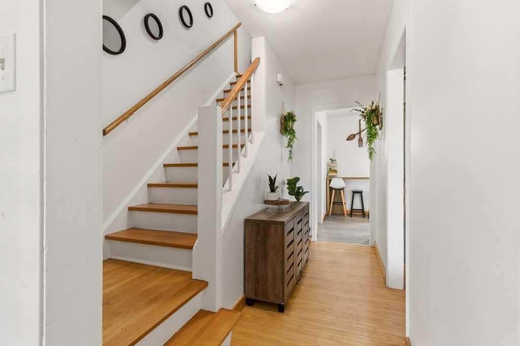 









3907


39

Street, 1003,
Red Deer,




AB
T4N 0M6

