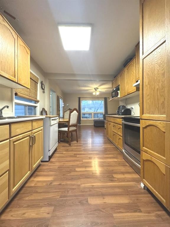 









5319


47

Avenue,
Wetaskiwin,




AB
T9A 0K9

