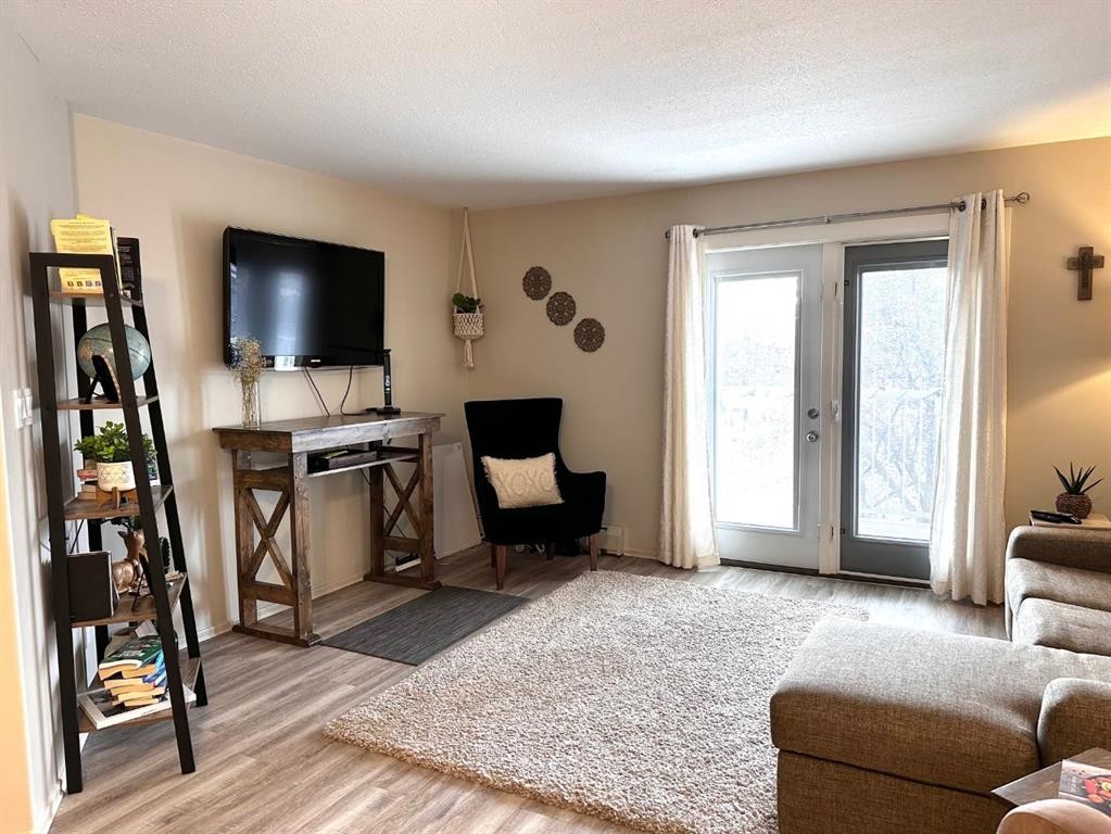









4811


48

Street, 203,
Camrose,




AB
T4V1L4

