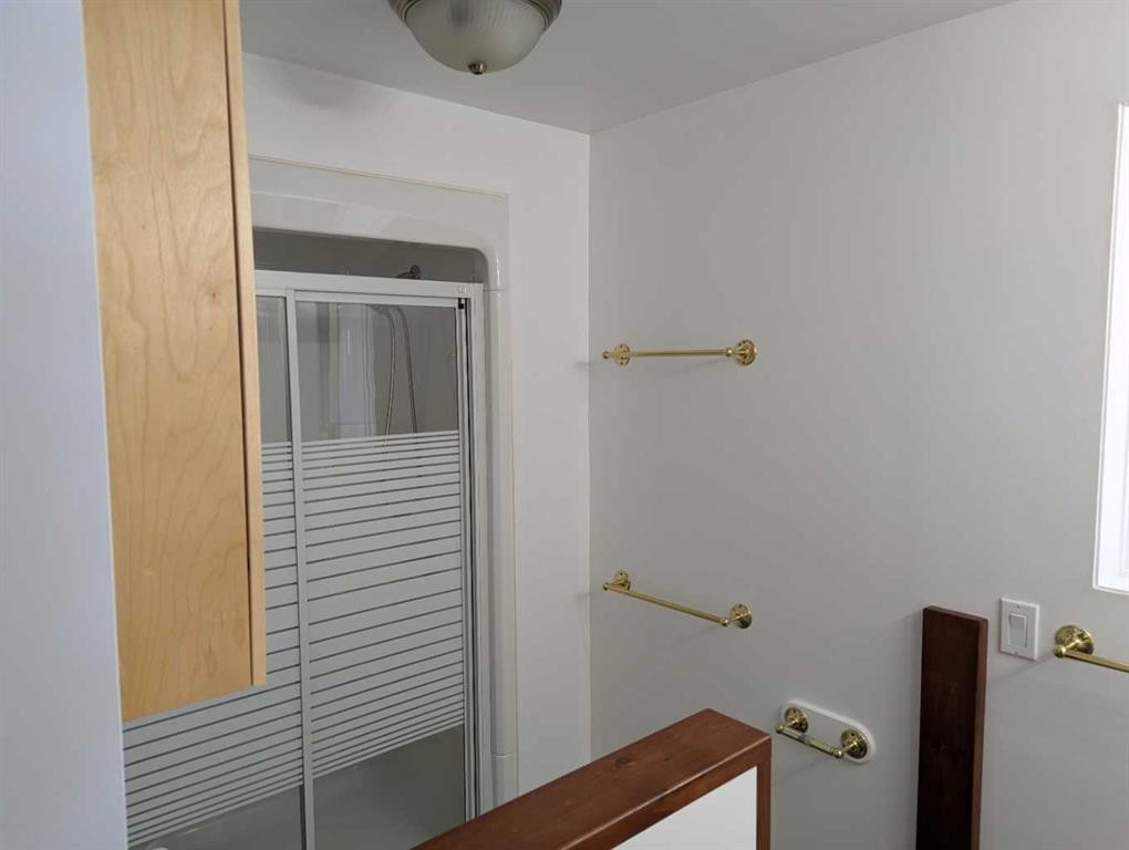 









6210


53

Avenue,
Camrose,




AB
T4V 4H4

