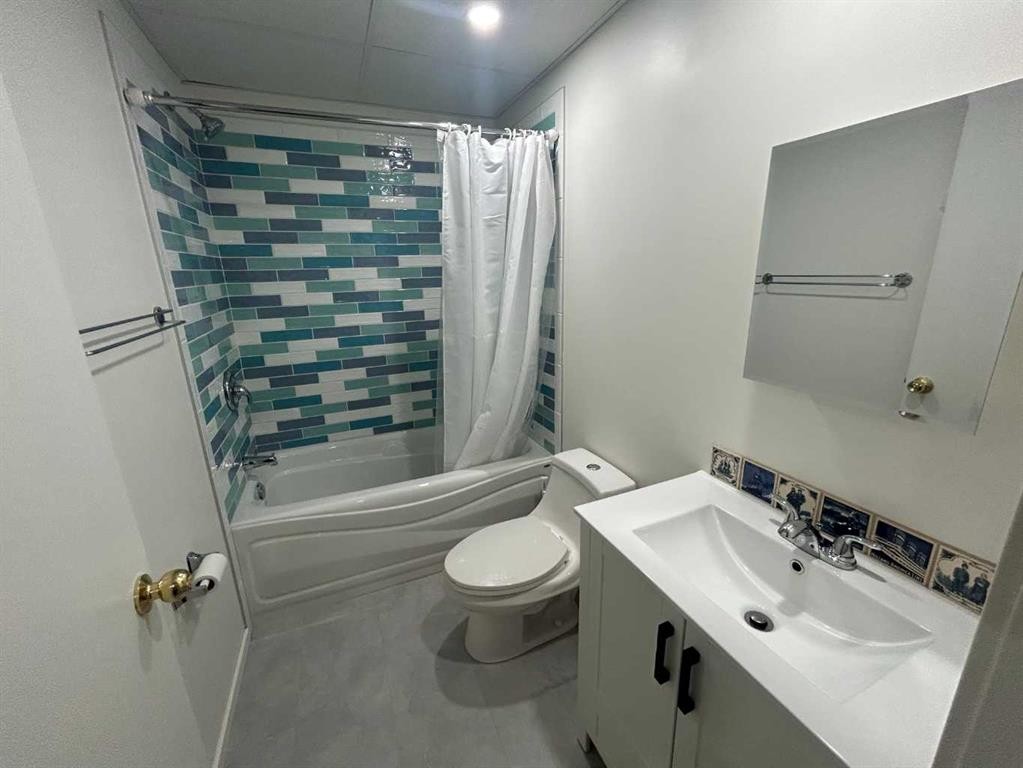 









6210


53

Avenue,
Camrose,




AB
T4V 4H4


