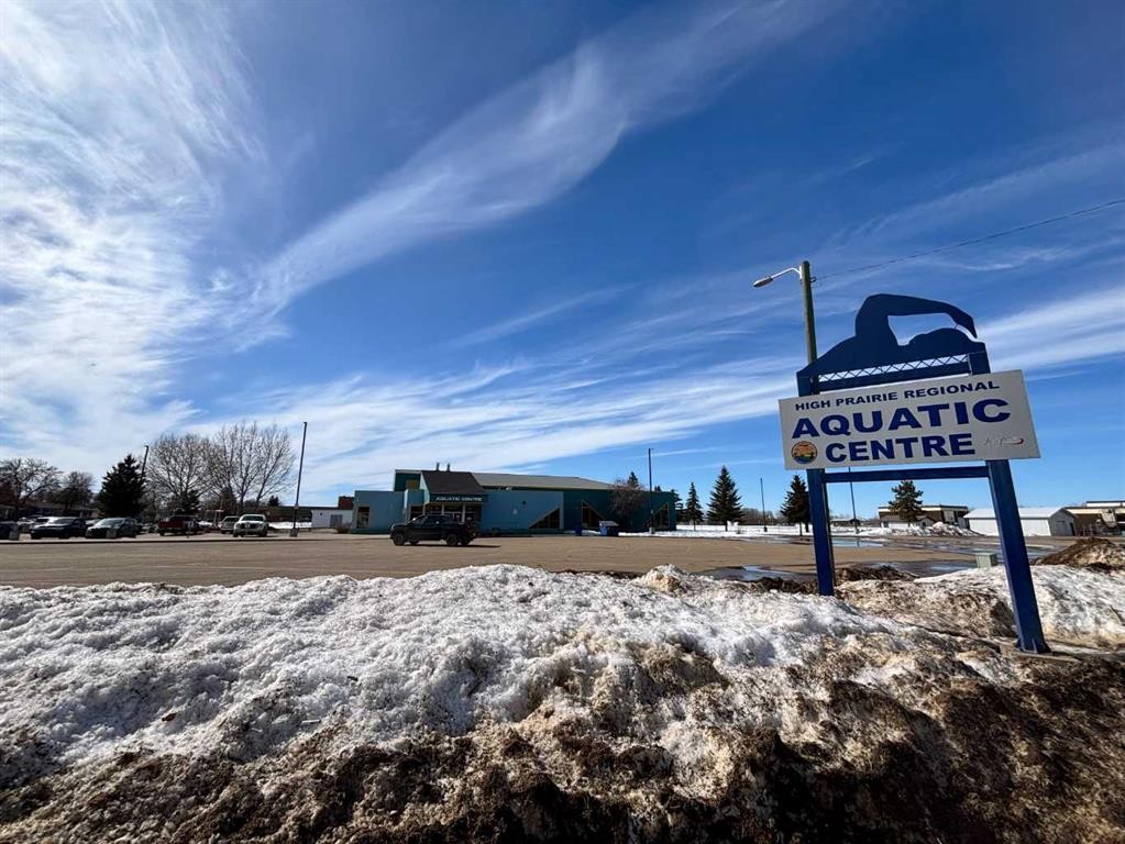 









5084


Cornerstone

Crescent,
High Prairie,







AB
T0G 1E0

