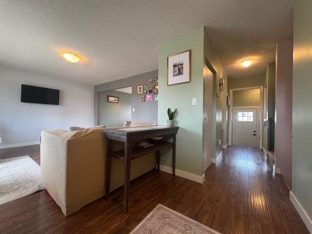 









5718


Marler

Drive,
Camrose,




AB
T4V 2S8

