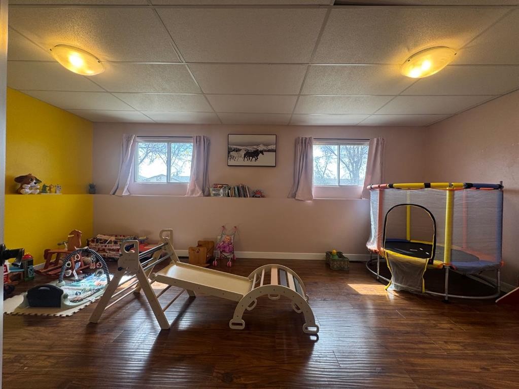 









5718


Marler

Drive,
Camrose,




AB
T4V 2S8

