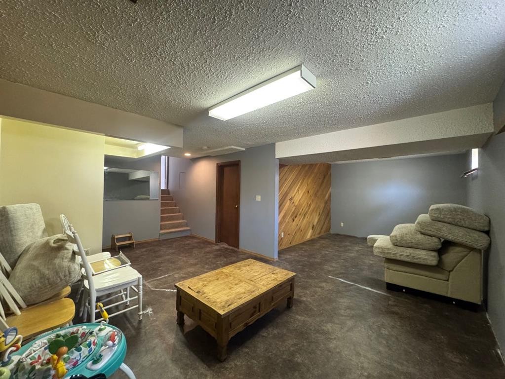 









5718


Marler

Drive,
Camrose,




AB
T4V 2S8

