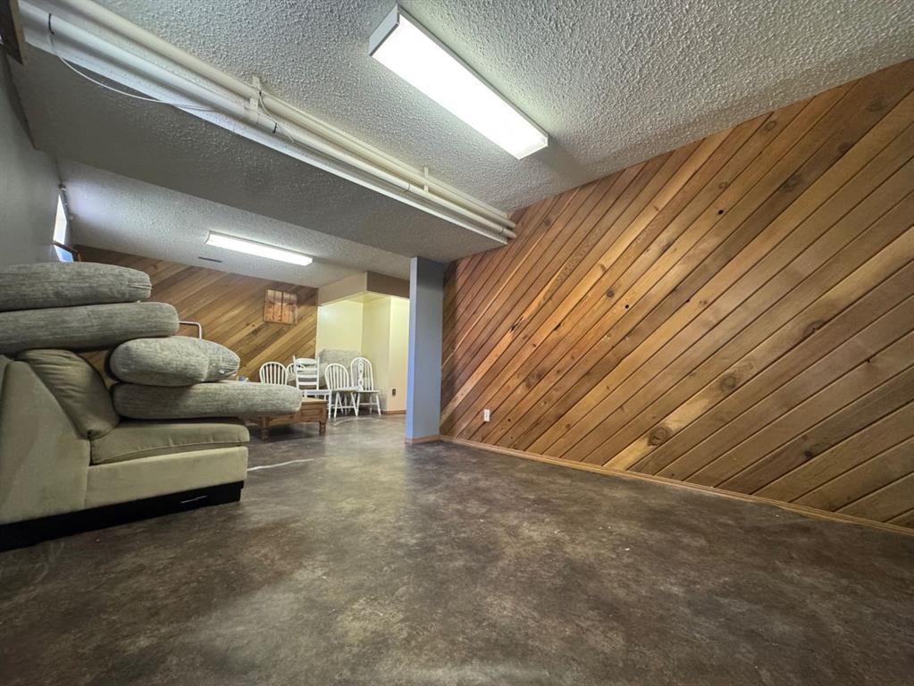 









5718


Marler

Drive,
Camrose,




AB
T4V 2S8

