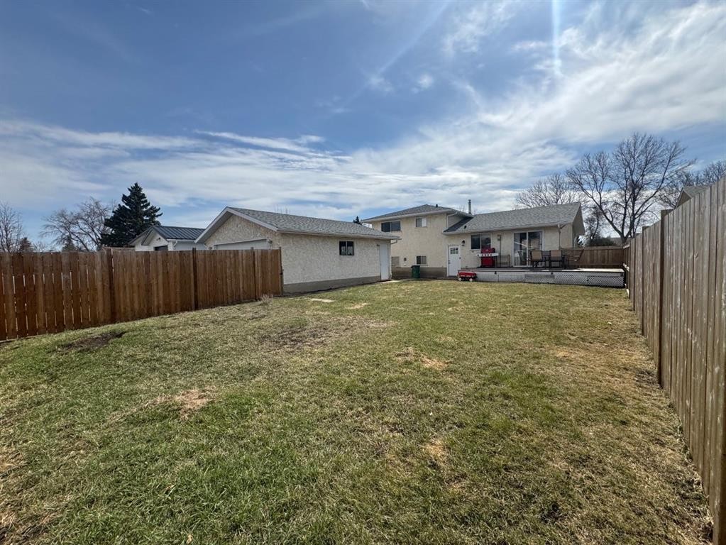 









5718


Marler

Drive,
Camrose,




AB
T4V 2S8

