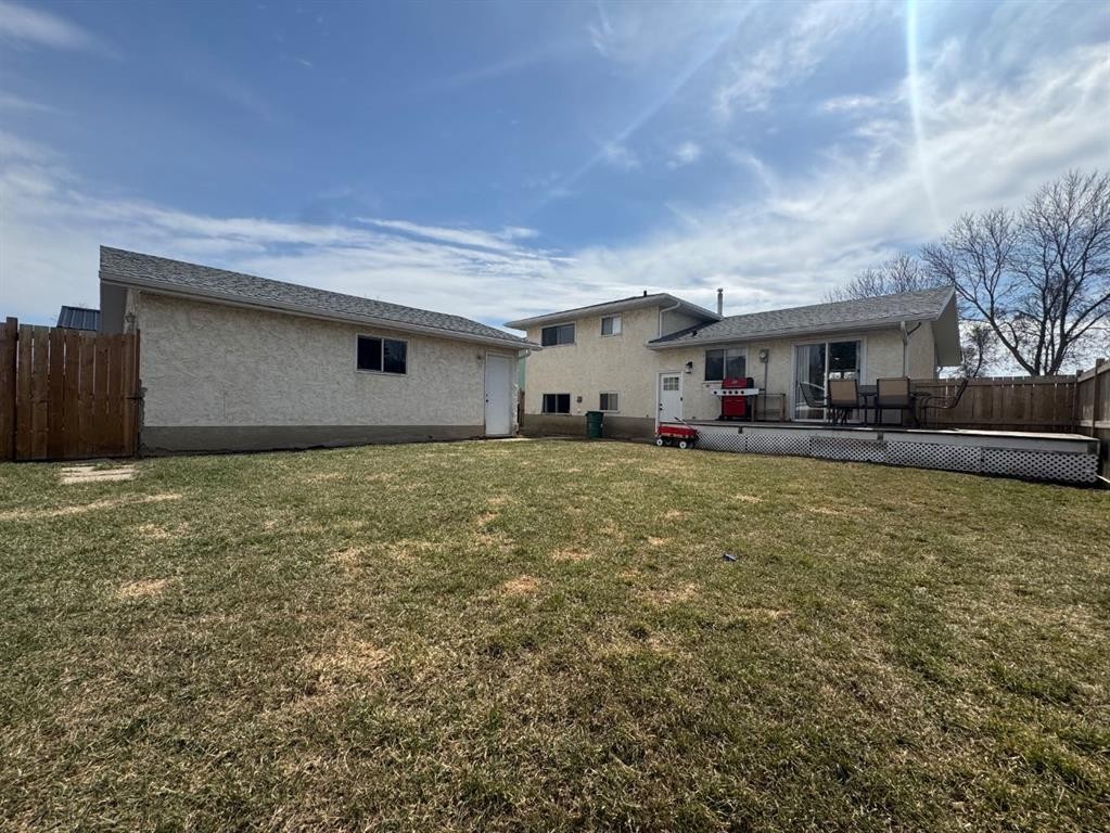 









5718


Marler

Drive,
Camrose,




AB
T4V 2S8

