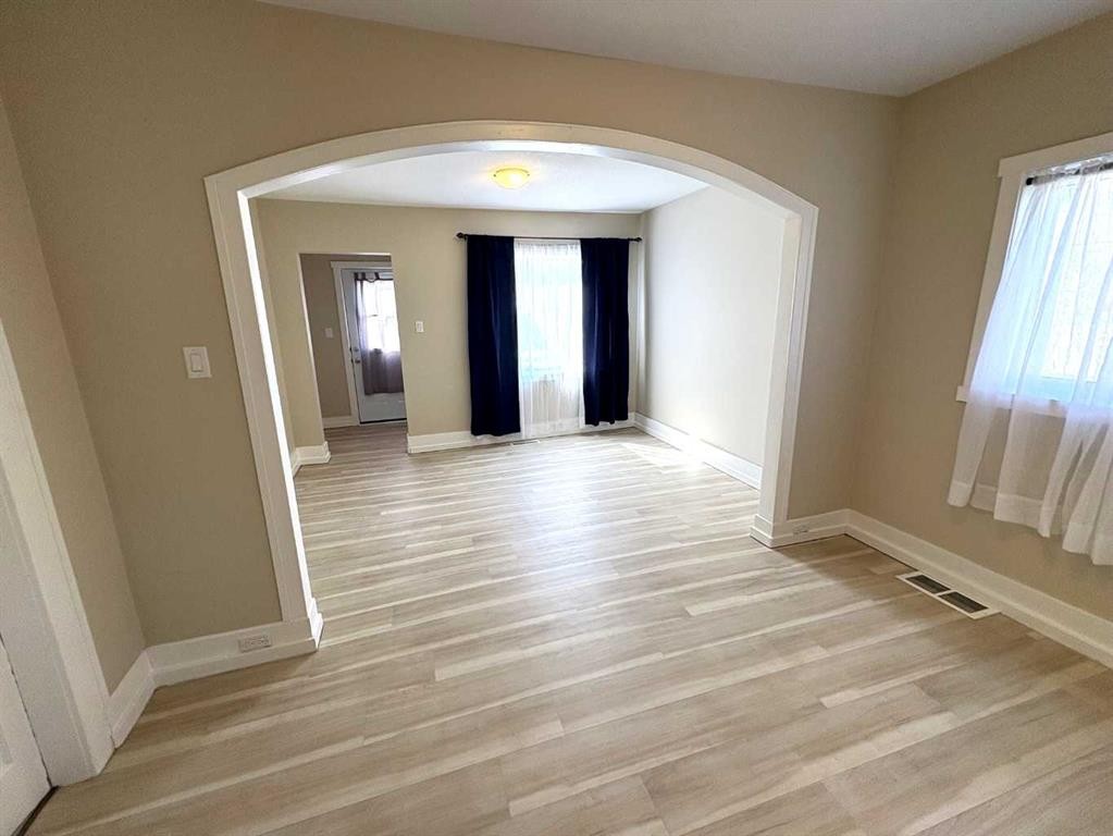 









4915


46

Street,
Camrose,




AB
T4V 1G9

