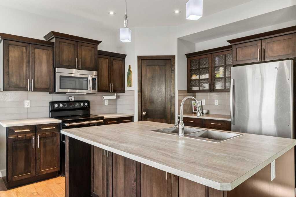 









59


Reynolds

Road,
Sylvan Lake,




AB
T4S 0L8

