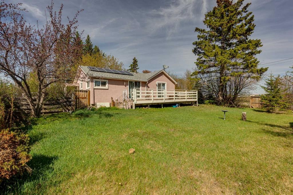 









4212


C + E

Trail,
Lacombe,




AB
T4L 1V8


