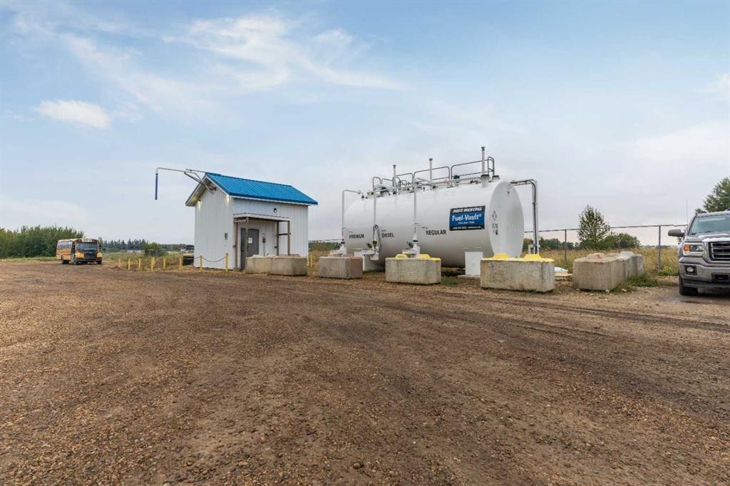 









2


Railway

Avenue North,
Hay Lakes,




AB
T0B 1W0

