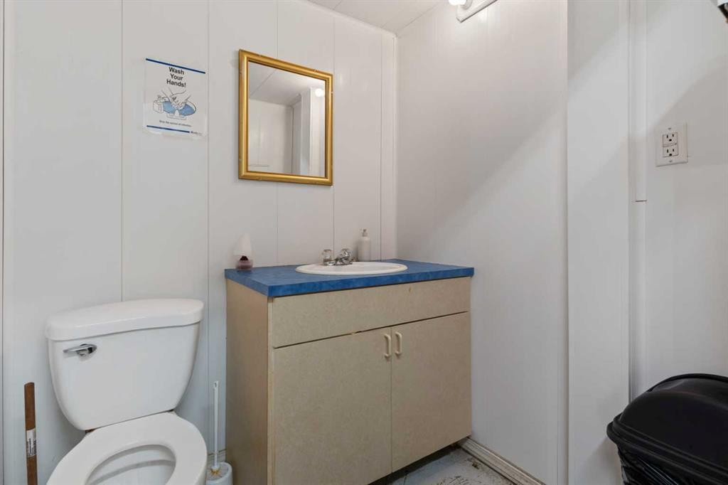 









2


Railway

Avenue North,
Hay Lakes,




AB
T0B 1W0

