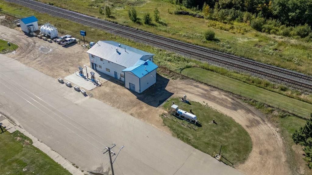 









2


Railway

Avenue North,
Hay Lakes,




AB
T0B 1W0

