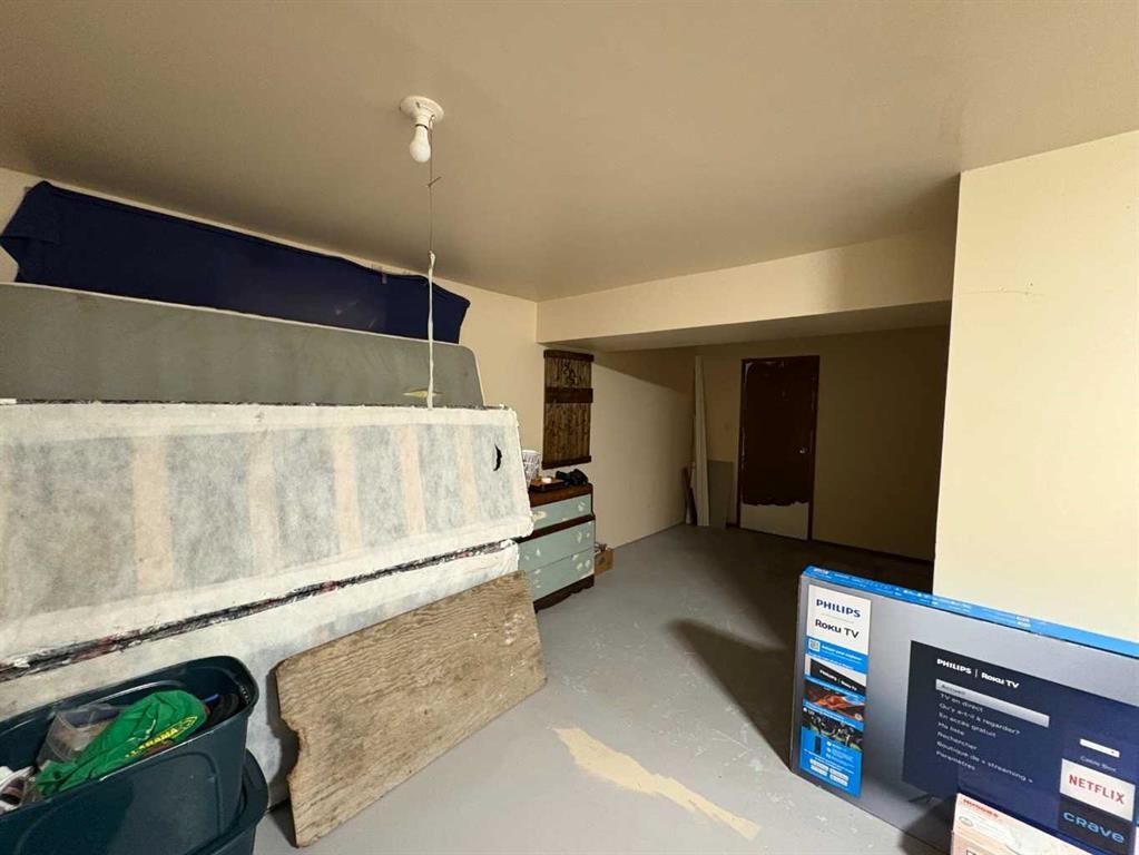 









5602


47

Avenue West,
Forestburg,




AB
T0B 1N0

