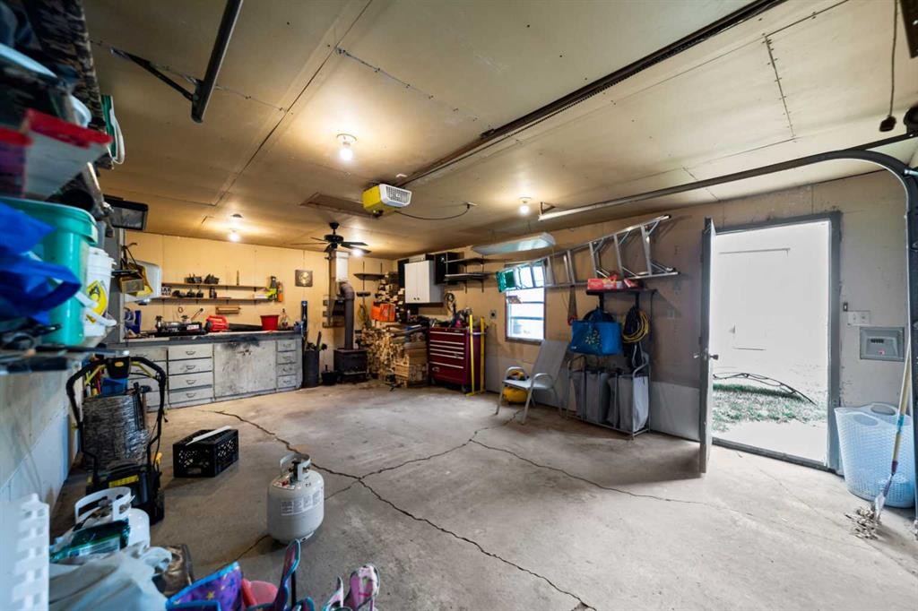 









4206


62

Street,
Camrose,




AB
T4V 2W1

