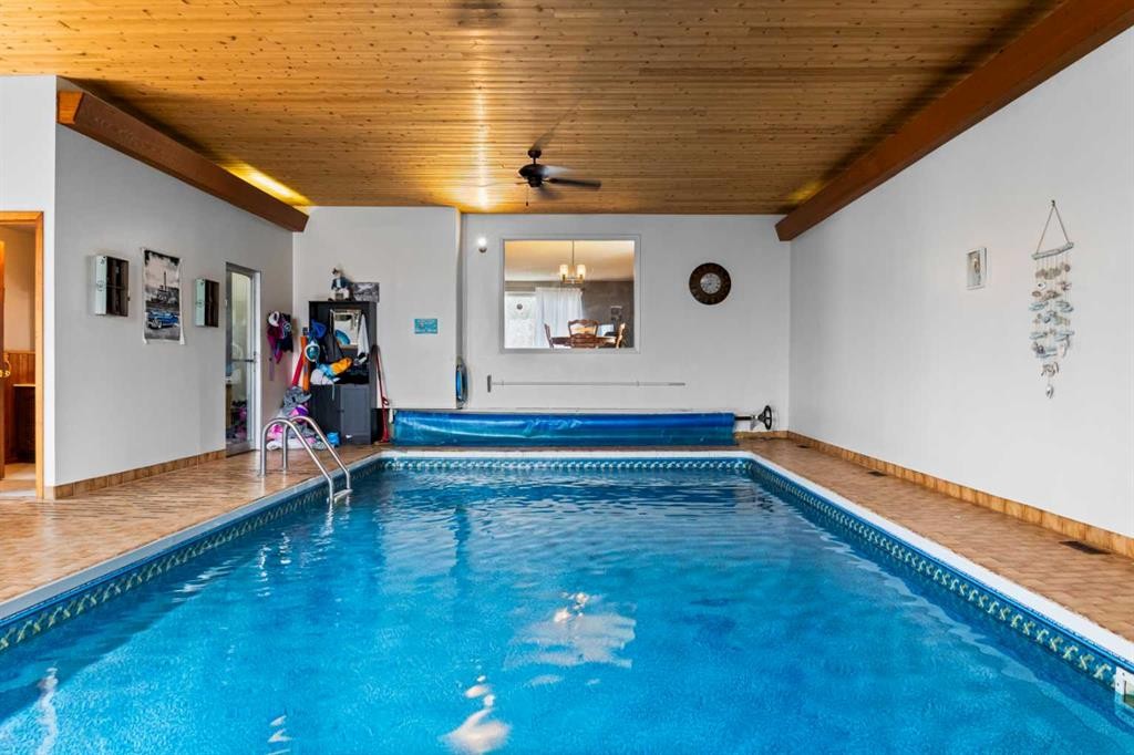 









4206


62

Street,
Camrose,




AB
T4V 2W1

