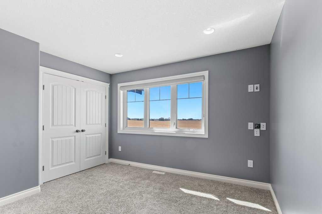 









28513


Township Road 374

,
Rural Red Deer County,




AB
T4N 5E4

