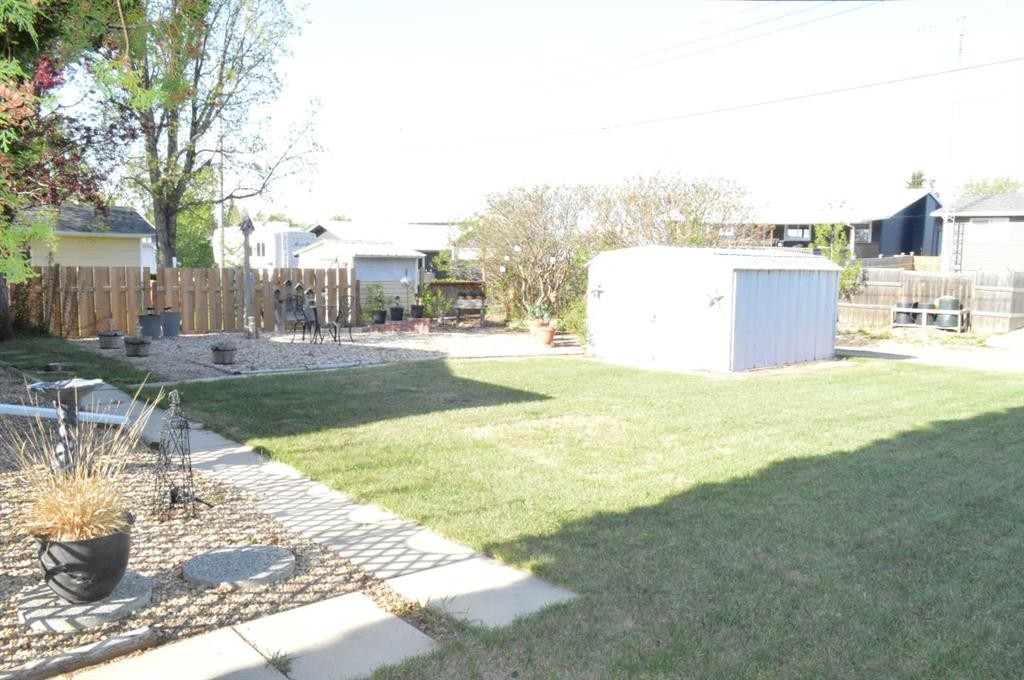 









4826


58

Street,
Killam,




AB
T0B2L0


