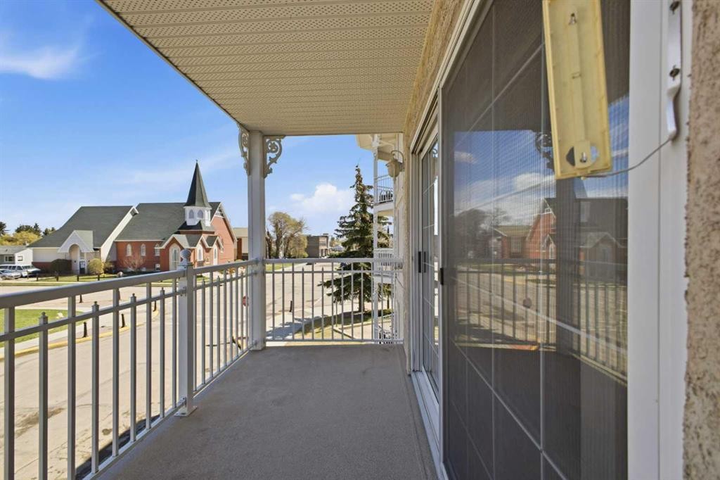 









5034


53

Street, 8,
Lacombe,




AB
T4L 2K7

