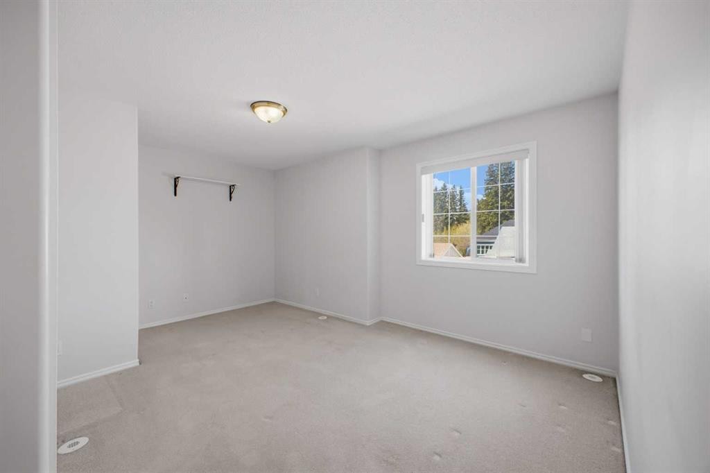 









5034


53

Street, 8,
Lacombe,




AB
T4L 2K7


