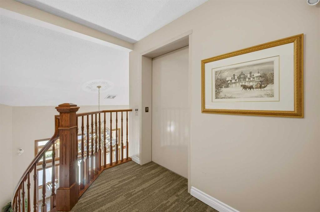 









5034


53

Street, 8,
Lacombe,




AB
T4L 2K7

