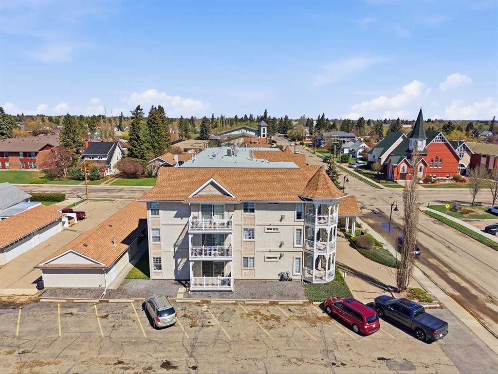 









5034


53

Street, 8,
Lacombe,




AB
T4L 2K7


