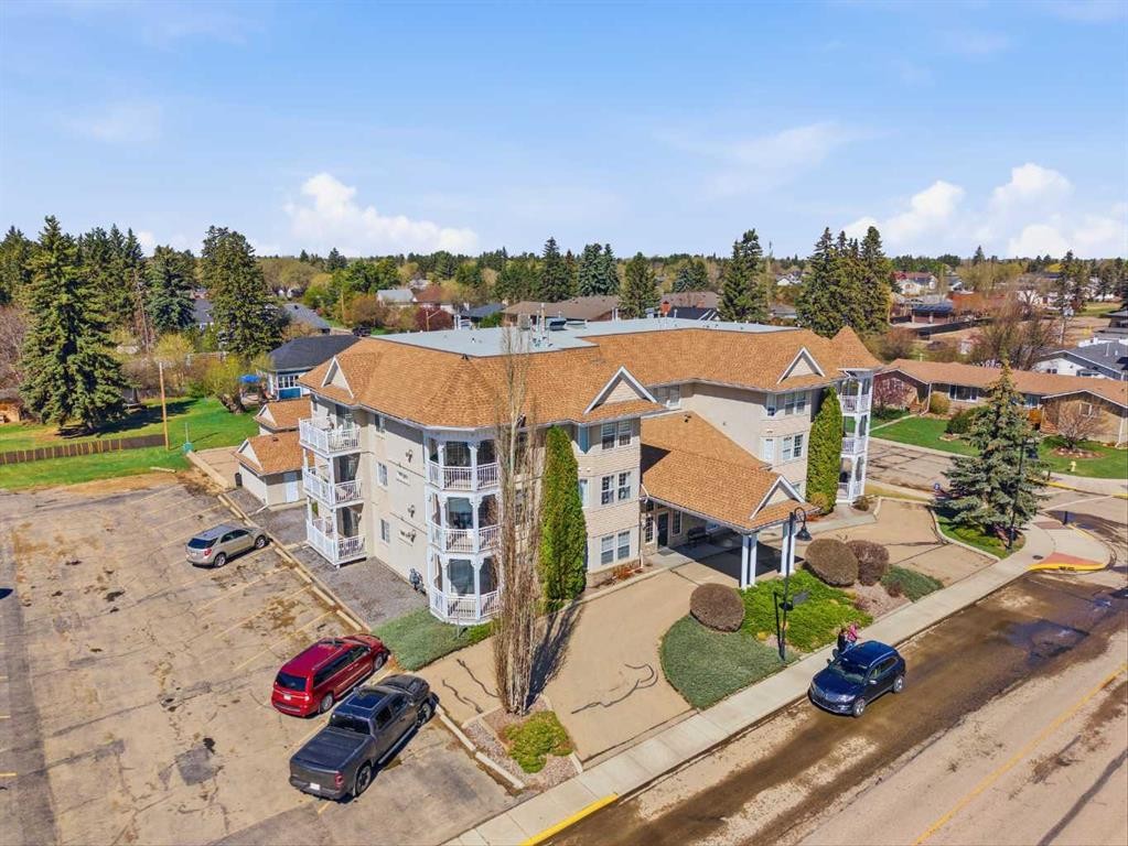 









5034


53

Street, 8,
Lacombe,




AB
T4L 2K7


