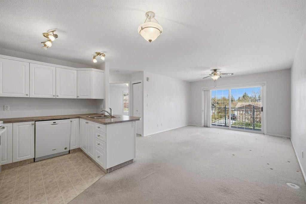









5034


53

Street, 8,
Lacombe,




AB
T4L 2K7

