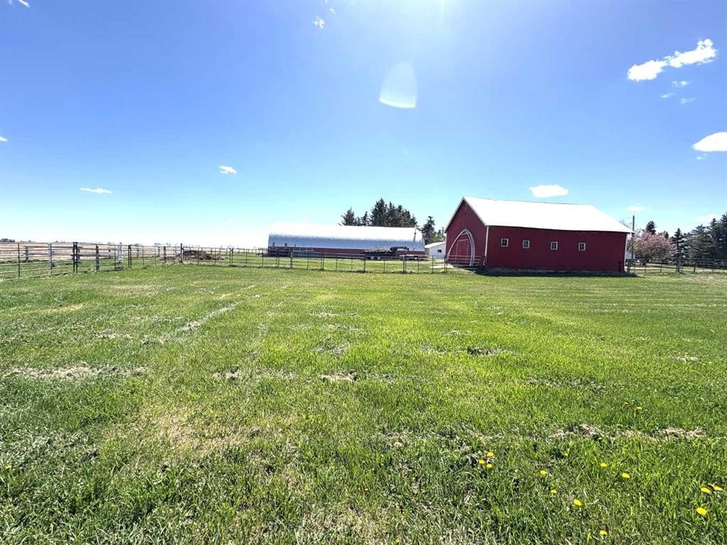 









42567


Highway 856

,
Rural Flagstaff County,




AB
T0B 1N0

