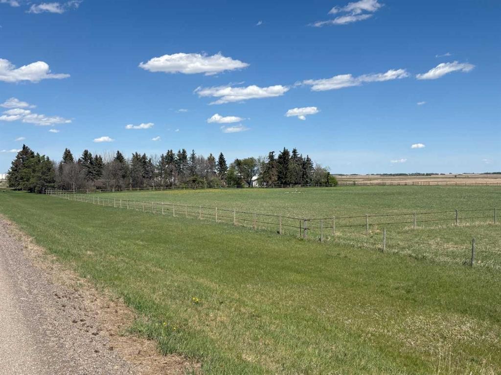 









42567


Highway 856

,
Rural Flagstaff County,




AB
T0B 1N0

