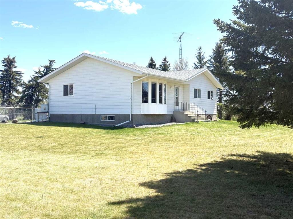 









42567


Highway 856

,
Rural Flagstaff County,




AB
T0B 1N0

