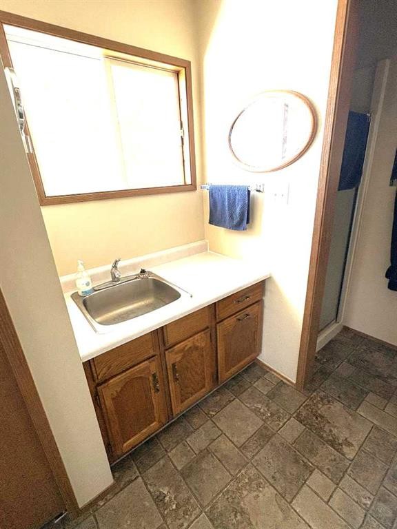









42567


Highway 856

,
Rural Flagstaff County,




AB
T0B 1N0


