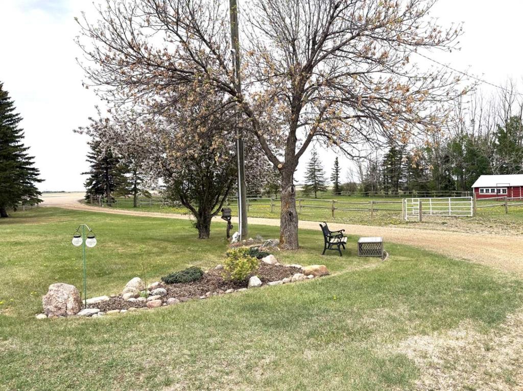 









42567


Highway 856

,
Rural Flagstaff County,




AB
T0B 1N0


