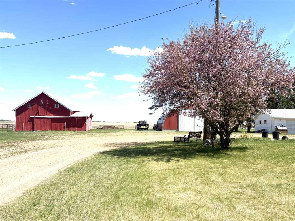 









42567


Highway 856

,
Rural Flagstaff County,




AB
T0B 1N0

